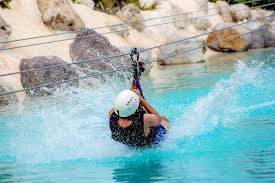 Zip Line Eco Adventure em Scape Park